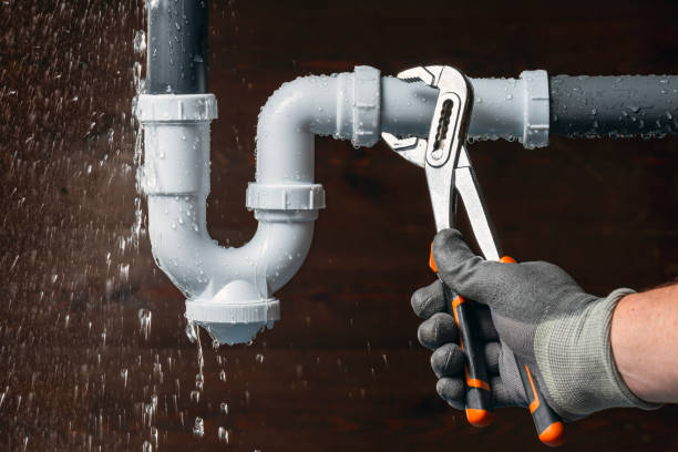 Professional Drain Cleaning technician working in Wirtz, VA